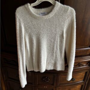 Old Navy Women's Soft White Crew Neck Sweater